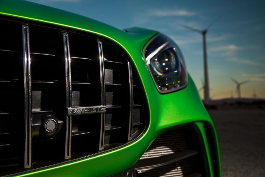Детали экстерьера Mercedes-AMG GT R (C190) 2017 года  (NA) (фото 33 из 40)